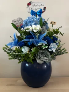 örökboxok, vázák